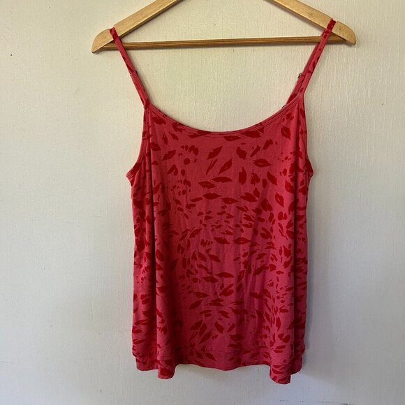 Cabi Balcony Cami Womens Small Pink Lips Adjustable Straps Style 6386 - Picture 1 of 7